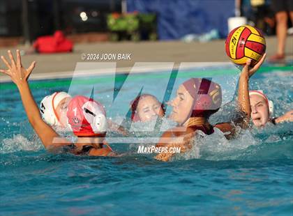 Thumbnail 2 in Las Lomas vs Washington (Julian Szmidt Memorial Tournament) photogallery.