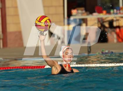 Thumbnail 1 in Las Lomas vs Washington (Julian Szmidt Memorial Tournament) photogallery.