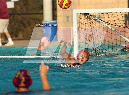 Thumbnail 2 in Las Lomas vs Washington (Julian Szmidt Memorial Tournament) photogallery.