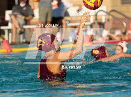 Thumbnail 2 in Las Lomas vs Washington (Julian Szmidt Memorial Tournament) photogallery.