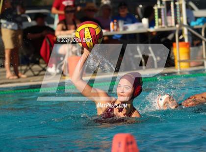 Thumbnail 3 in Las Lomas vs Washington (Julian Szmidt Memorial Tournament) photogallery.