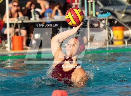 Thumbnail 2 in Las Lomas vs Washington (Julian Szmidt Memorial Tournament) photogallery.