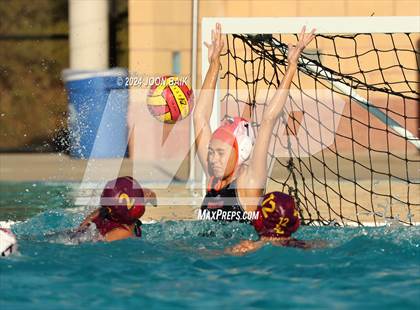 Thumbnail 3 in Las Lomas vs Washington (Julian Szmidt Memorial Tournament) photogallery.