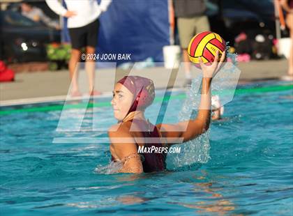 Thumbnail 2 in Las Lomas vs Washington (Julian Szmidt Memorial Tournament) photogallery.
