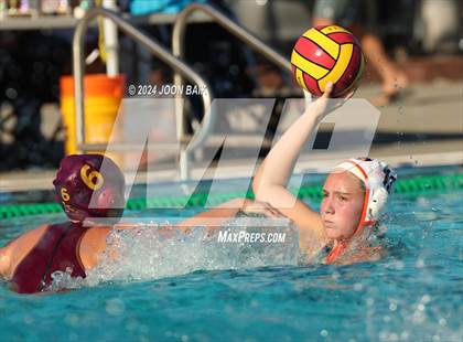 Thumbnail 3 in Las Lomas vs Washington (Julian Szmidt Memorial Tournament) photogallery.