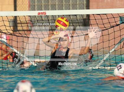 Thumbnail 1 in Las Lomas vs Washington (Julian Szmidt Memorial Tournament) photogallery.
