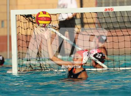 Thumbnail 3 in Las Lomas vs Washington (Julian Szmidt Memorial Tournament) photogallery.