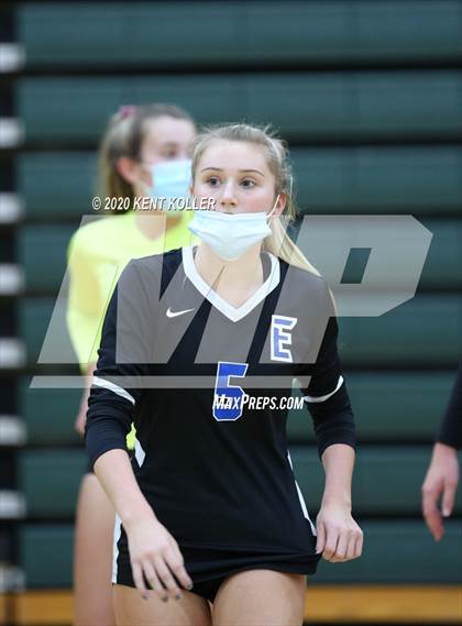 Thumbnail 3 in Utica Eisenhower vs. Clarkston  photogallery.