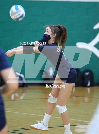 Thumbnail 3 in Utica Eisenhower vs. Clarkston  photogallery.