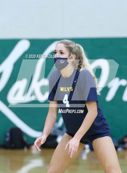Thumbnail 3 in Utica Eisenhower vs. Clarkston  photogallery.