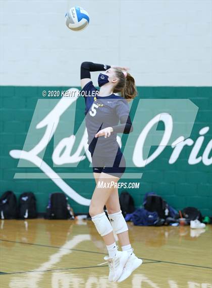 Thumbnail 3 in Utica Eisenhower vs. Clarkston  photogallery.