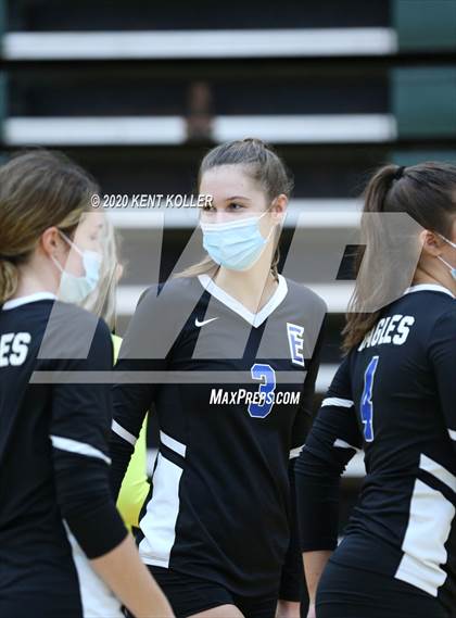 Thumbnail 1 in Utica Eisenhower vs. Clarkston  photogallery.