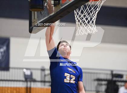 Thumbnail 3 in Alexander vs. Etowah (Lemon Street Classic) photogallery.