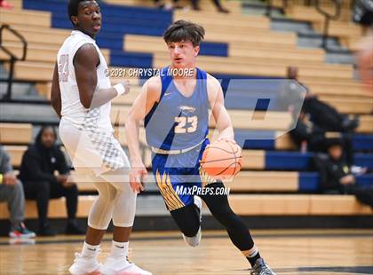 Thumbnail 1 in Alexander vs. Etowah (Lemon Street Classic) photogallery.