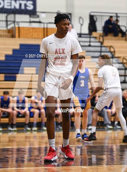 Thumbnail 3 in Alexander vs. Etowah (Lemon Street Classic) photogallery.
