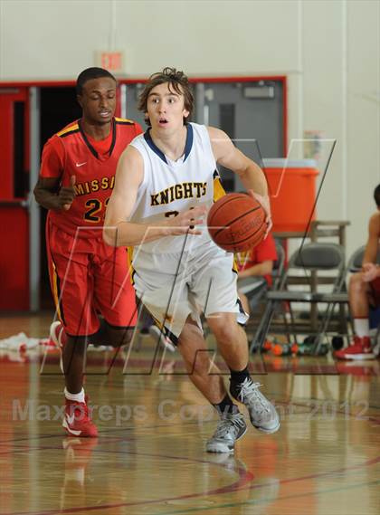 Thumbnail 1 in Mission Viejo vs. Menlo (MaxPreps Holiday Classic) photogallery.