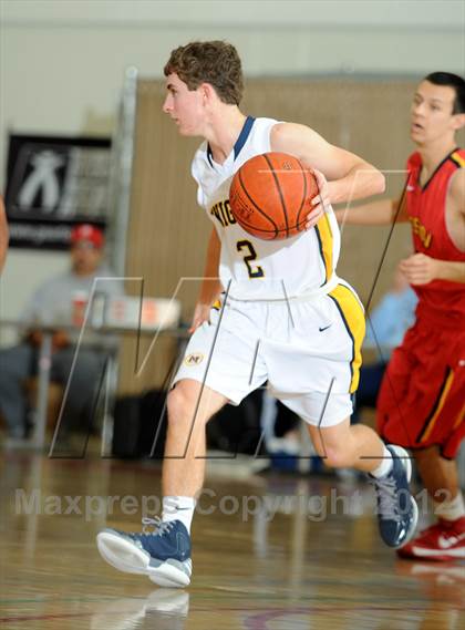 Thumbnail 2 in Mission Viejo vs. Menlo (MaxPreps Holiday Classic) photogallery.