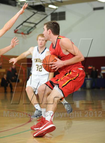 Thumbnail 1 in Mission Viejo vs. Menlo (MaxPreps Holiday Classic) photogallery.