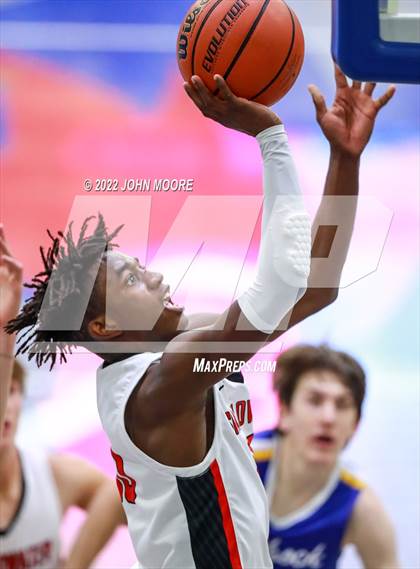Thumbnail 3 in Lubbock Christian vs Shallowater (Caprock Classic) photogallery.
