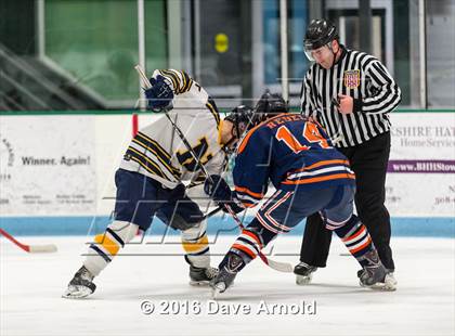 Thumbnail 2 in Walpole @ Needham photogallery.