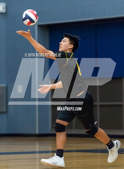 Thumbnail 2 in Rio Americano @ Vista del Lago photogallery.