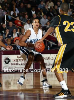 Thumbnail 2 in Alief Hastings vs. Kingwood (Houston vs the Nation Tournament) photogallery.