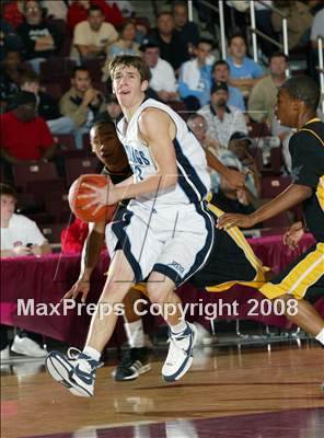 Thumbnail 2 in Alief Hastings vs. Kingwood (Houston vs the Nation Tournament) photogallery.