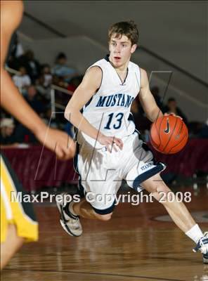 Thumbnail 2 in Alief Hastings vs. Kingwood (Houston vs the Nation Tournament) photogallery.