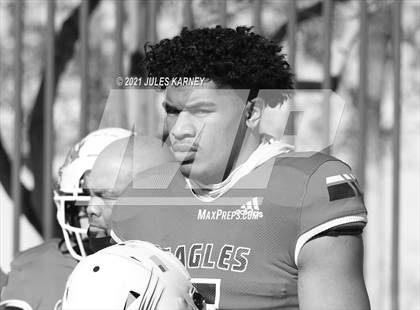 Thumbnail 2 in Graham-Kapowsin vs Collins Hill (Geico State Championship Bowl Series) photogallery.