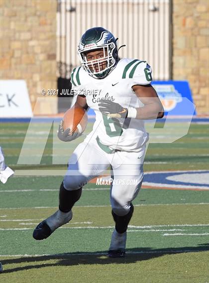Thumbnail 1 in Graham-Kapowsin vs Collins Hill (Geico State Championship Bowl Series) photogallery.