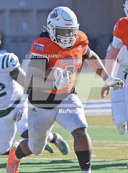 Thumbnail 3 in Graham-Kapowsin vs Collins Hill (Geico State Championship Bowl Series) photogallery.