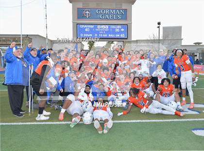 Thumbnail 1 in Graham-Kapowsin vs Collins Hill (Geico State Championship Bowl Series) photogallery.