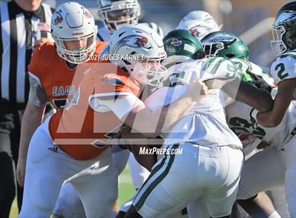 Thumbnail 1 in Graham-Kapowsin vs Collins Hill (Geico State Championship Bowl Series) photogallery.