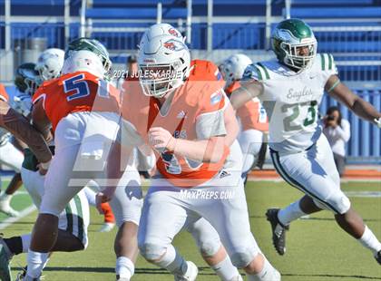 Thumbnail 3 in Graham-Kapowsin vs Collins Hill (Geico State Championship Bowl Series) photogallery.