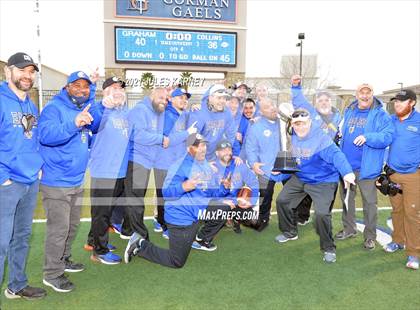 Thumbnail 1 in Graham-Kapowsin vs Collins Hill (Geico State Championship Bowl Series) photogallery.