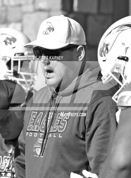 Thumbnail 1 in Graham-Kapowsin vs Collins Hill (Geico State Championship Bowl Series) photogallery.