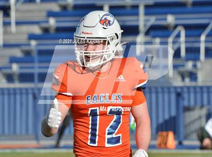 Thumbnail 2 in Graham-Kapowsin vs Collins Hill (Geico State Championship Bowl Series) photogallery.