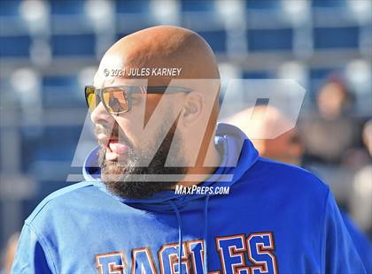 Thumbnail 3 in Graham-Kapowsin vs Collins Hill (Geico State Championship Bowl Series) photogallery.
