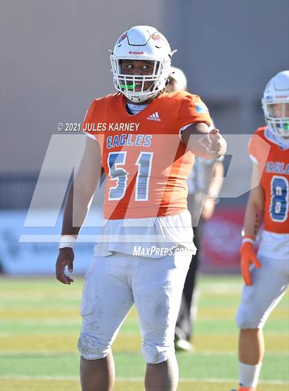 Thumbnail 1 in Graham-Kapowsin vs Collins Hill (Geico State Championship Bowl Series) photogallery.