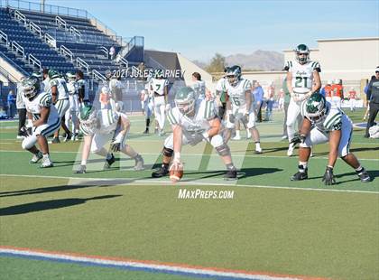 Thumbnail 3 in Graham-Kapowsin vs Collins Hill (Geico State Championship Bowl Series) photogallery.