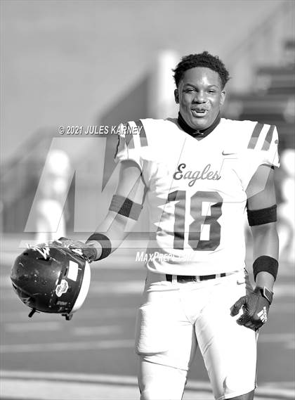 Thumbnail 3 in Graham-Kapowsin vs Collins Hill (Geico State Championship Bowl Series) photogallery.