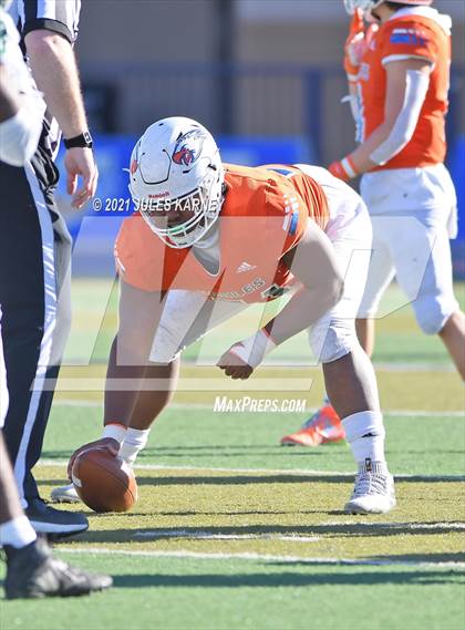 Thumbnail 3 in Graham-Kapowsin vs Collins Hill (Geico State Championship Bowl Series) photogallery.