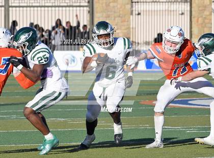 Thumbnail 2 in Graham-Kapowsin vs Collins Hill (Geico State Championship Bowl Series) photogallery.