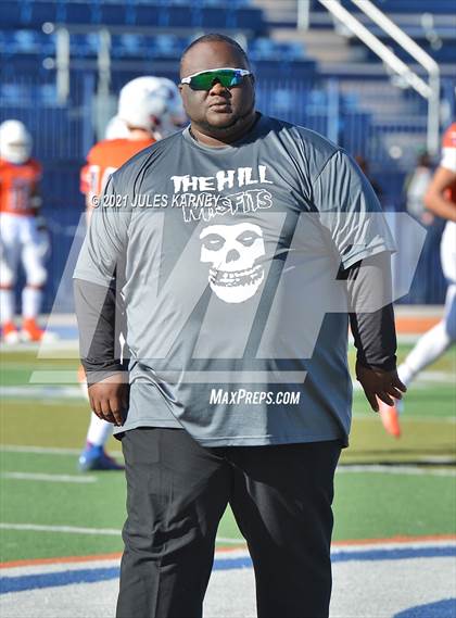 Thumbnail 2 in Graham-Kapowsin vs Collins Hill (Geico State Championship Bowl Series) photogallery.
