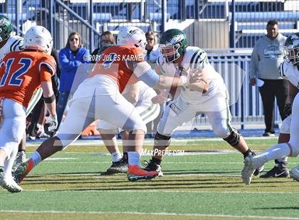 Thumbnail 1 in Graham-Kapowsin vs Collins Hill (Geico State Championship Bowl Series) photogallery.