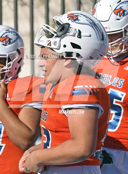 Thumbnail 3 in Graham-Kapowsin vs Collins Hill (Geico State Championship Bowl Series) photogallery.