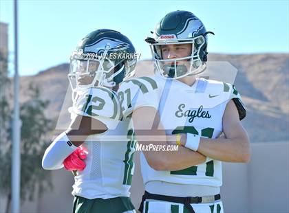 Thumbnail 1 in Graham-Kapowsin vs Collins Hill (Geico State Championship Bowl Series) photogallery.