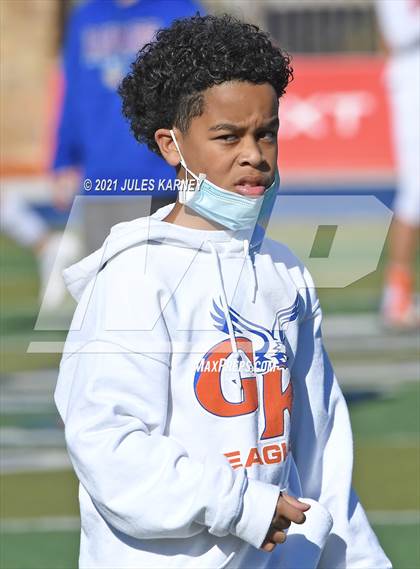 Thumbnail 3 in Graham-Kapowsin vs Collins Hill (Geico State Championship Bowl Series) photogallery.