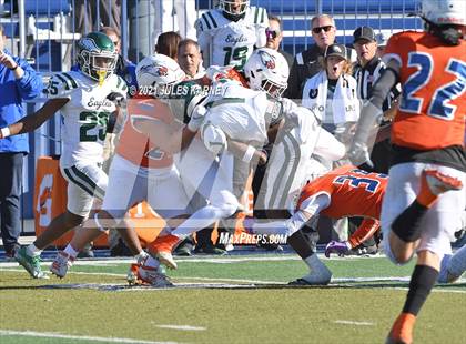 Thumbnail 2 in Graham-Kapowsin vs Collins Hill (Geico State Championship Bowl Series) photogallery.