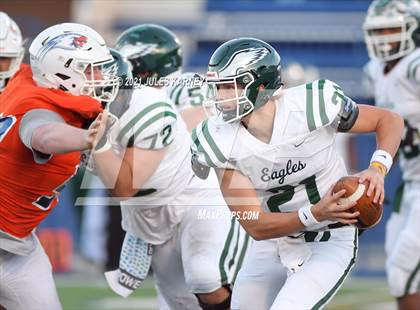 Thumbnail 1 in Graham-Kapowsin vs Collins Hill (Geico State Championship Bowl Series) photogallery.